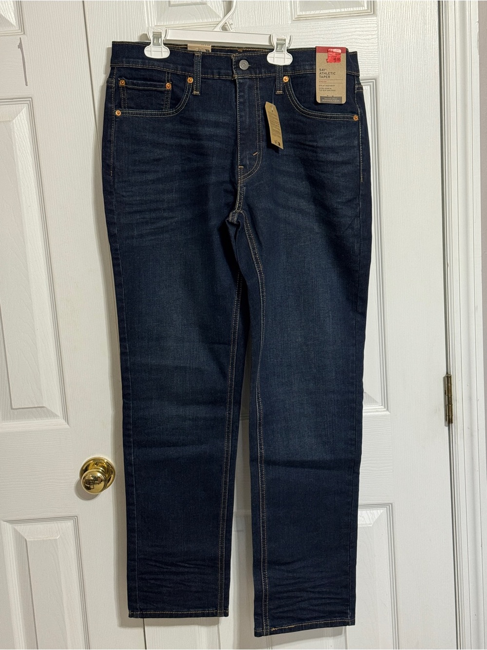 Levi's Men's Athletic Taper Straight Dark Blue Jeans